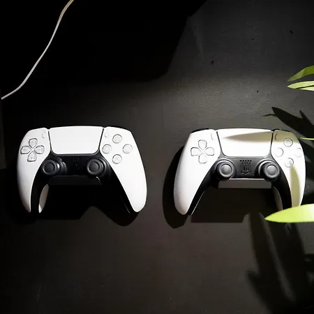 Capsule Cinema - Balneo Cinema Playstation 5 *